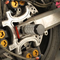 Пеги в ось заднего колеса KAWASAKI ZX-6R `03-`04 CRAZY IRON