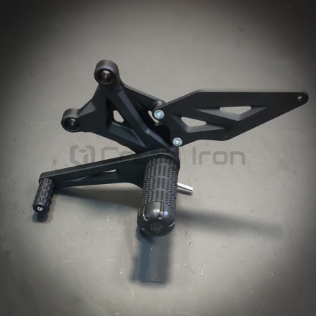 Комплект подножек для станта STUNT KAWASAKI ZX-6R, ZX-6RR `03-`04, черный CRAZY IRON (фото 6, фотография 6)