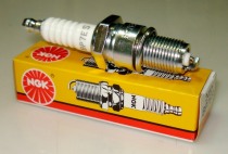 Свеча зажигания NGK BP7ES