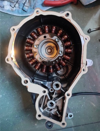УЦЕНКА ! Прокладка крышки генератора 11395-MV1-850 HONDA NT650, NV400, NV600, NV750C2, VT600 УЦЕНКА ! Прокладка крышки генератора 11395-MV1-850 HONDA NT650, NV400, NV600, NV750C2, VT600 (фото 2, фотография 2)
