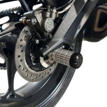 Пеги в ось заднего колеса TRIUMPH STREET TRIPLE 765 CRAZY IRON