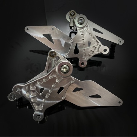 Комплект подножек для станта FOMA KAWASAKI ZX-6R 636 `19- CRAZY IRON (фото 4, фотография 4)