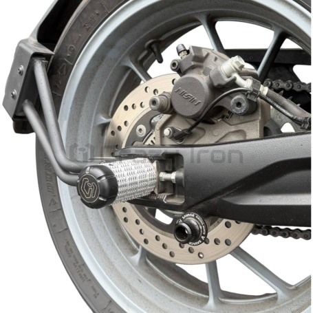 Пеги в ось заднего колеса SUZUKI GSX-8S CRAZY IRON (фото 1, фотография 1)
