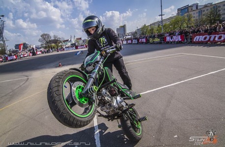 Проект Kawasaki ZX6R для Никиты Присяжнюк